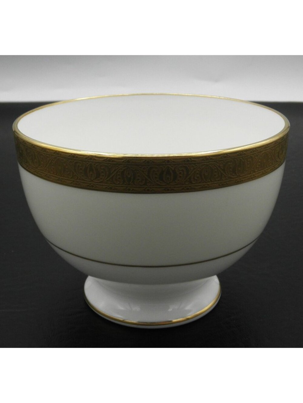 Buckingham K-159 by Minton 3 IN Open Footed Sugar Bowl England Excellent Cond.